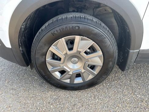 Certified 2026 Nissan Kicks S FWD image 16