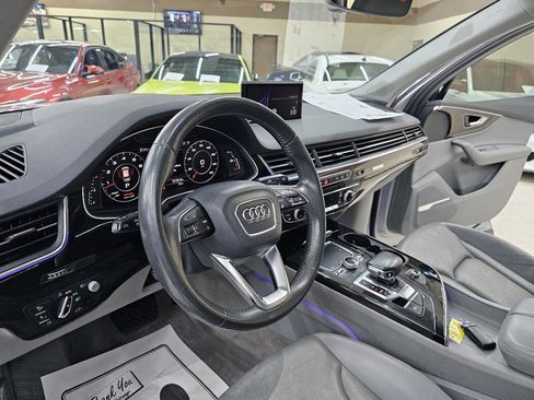 Used 2017 Audi Q7 3.0T Prestige AWD/4WD image 20
