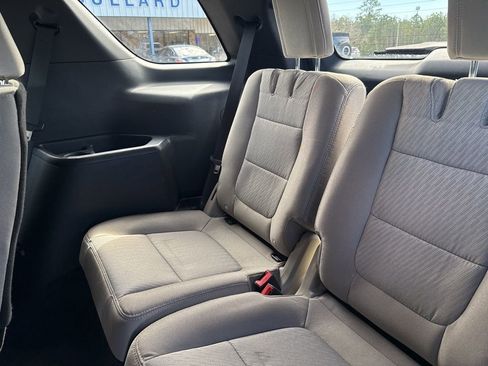 Used 2018 Ford Explorer FWD image 14