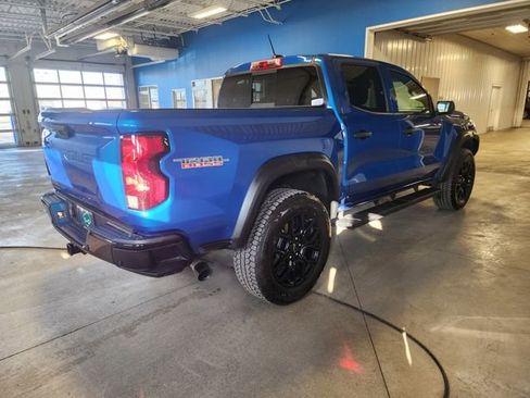 Certified 2024 Chevrolet Colorado Trail Boss w/ LPO, Dark Essentials Package image 4