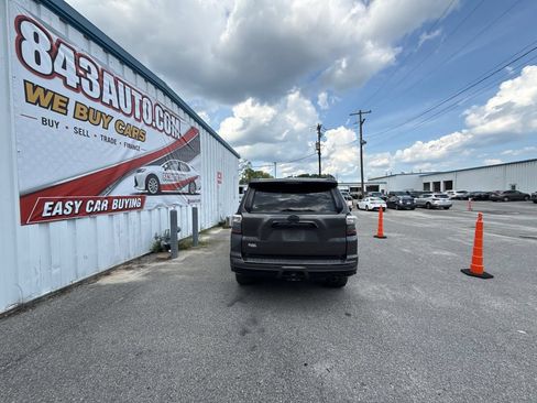 Used 2019 Toyota 4Runner Limited AWD/4WD image 7