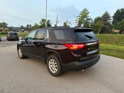 Used 2021 Chevrolet Traverse LT AWD/4WD image 14