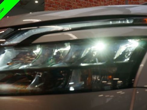 Certified 2024 Nissan Pathfinder S image 65