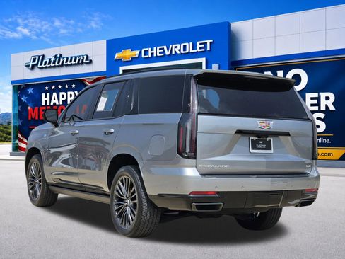 Certified 2026 Cadillac Escalade Platinum Sport AWD/4WD image 4