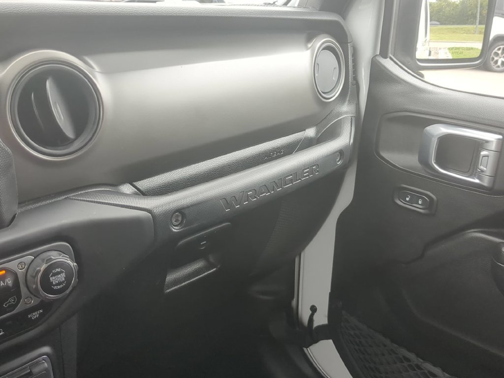 Certified 2022 Jeep Wrangler Unlimited Sport AWD/4WD image 23