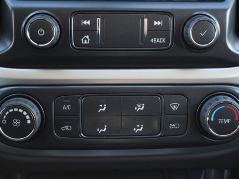 Used 2022 Chevrolet Colorado LT image 9