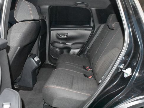 Used 2025 Honda HR-V Sport image 18