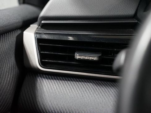 Certified 2025 Toyota Camry SE image 25