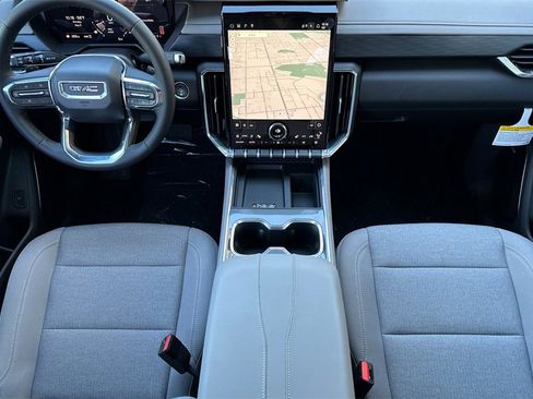 New 2025 GMC Acadia Elevation image 11