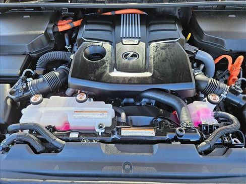 Used 2025 Lexus LX 700h Luxury w/ Appearance Package image 19