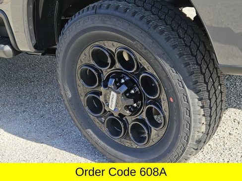 New 2026 Ford F250 Lariat w/ Black Appearance Package AWD/4WD image 9