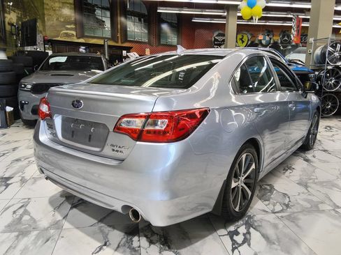 Used 2016 Subaru Legacy 3.6R Limited AWD/4WD image 4