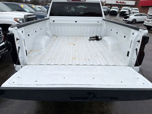 Used 2022 Chevrolet Silverado 2500 Custom w/ Custom Convenience Package AWD/4WD image 27