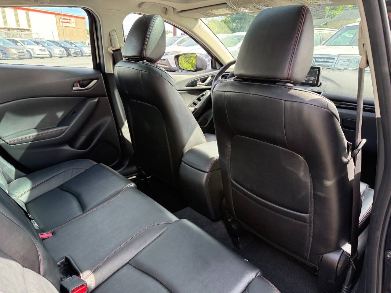 Used 2015 MAZDA MAZDA3 i Grand Touring FWD image 31