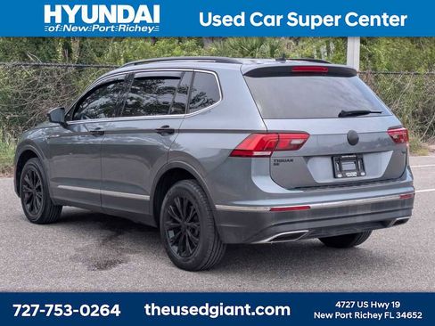 Used 2018 Volkswagen Tiguan SE FWD image 3