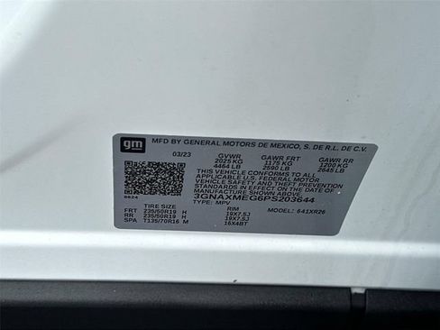 Used 2023 Chevrolet Equinox RS FWD image 33