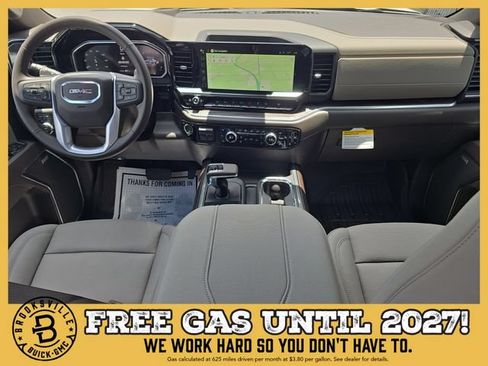 New 2026 GMC Sierra 1500 SLT w/ SLT Premium Plus Package AWD/4WD image 11