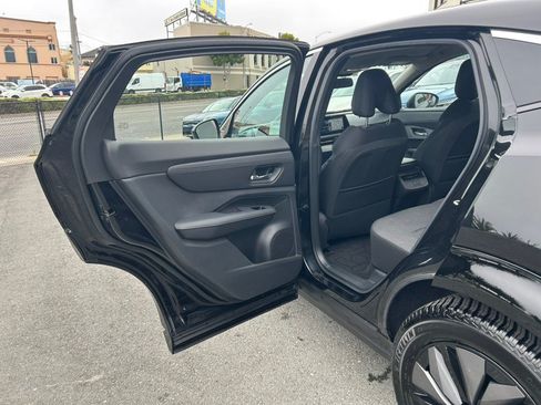 Used 2024 Nissan Ariya FWD image 50