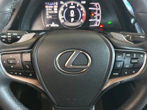 Certified 2023 Lexus ES 350 w/ Premium Package FWD image 18