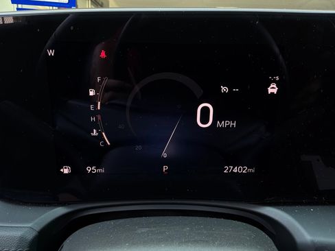 Used 2025 Buick Encore GX Preferred FWD image 36