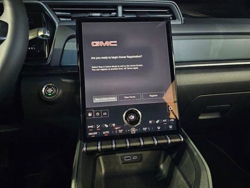 New 2026 GMC Terrain AT4 w/ Convenience Package III image 18