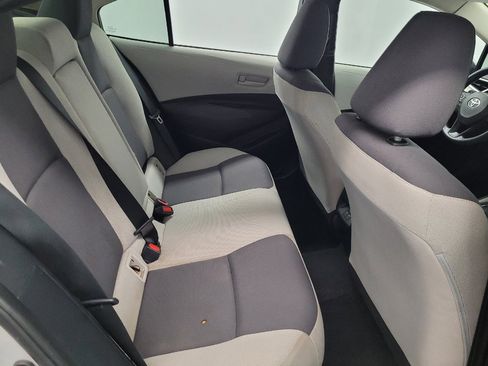 Used 2024 Toyota Corolla LE FWD image 19