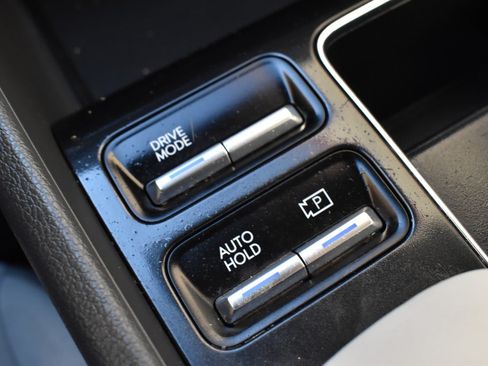 Used 2025 Hyundai Sonata SEL FWD image 34