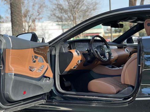 Used 2020 Mercedes-Benz S 560 4MATIC Coupe image 36