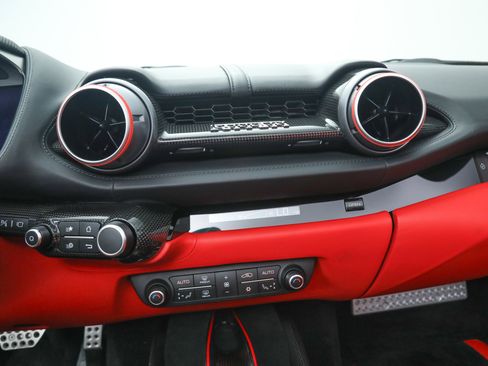 Certified 2023 Ferrari 812 GTS image 33