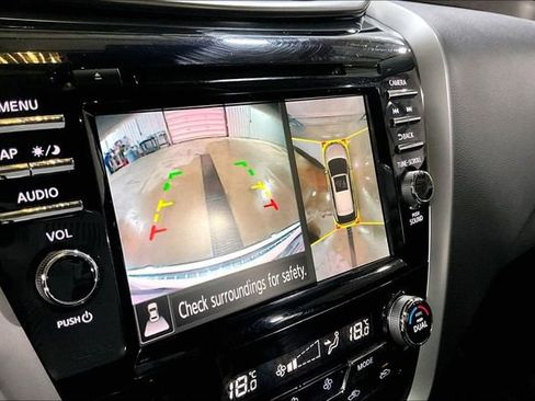 Used 2020 Nissan Murano Platinum AWD/4WD image 24