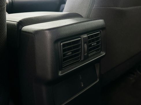 Used 2025 Toyota 4Runner SR5 image 27