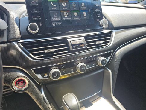 Used 2018 Honda Accord Sport image 18