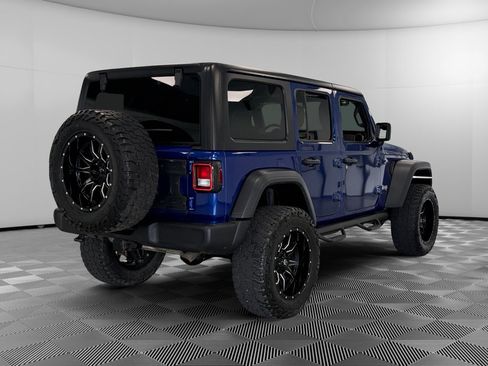 Used 2018 Jeep Wrangler Unlimited Sport S AWD/4WD image 8