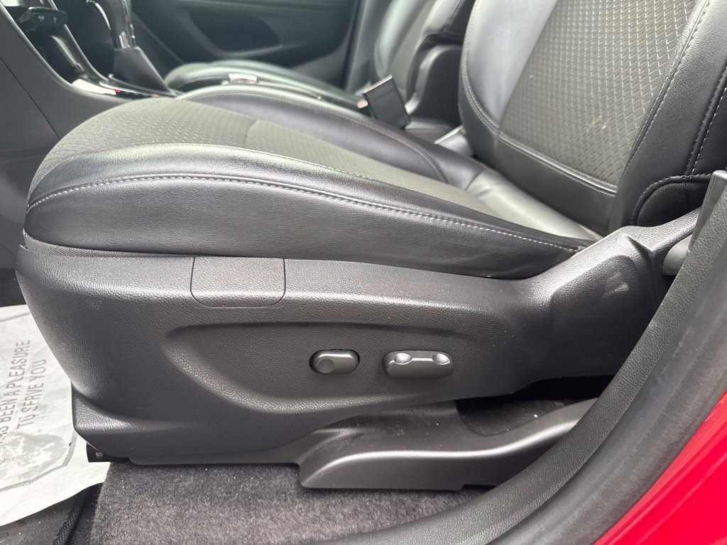 Used 2019 Buick Encore Sport Touring w/ Safety Package AWD/4WD image 12