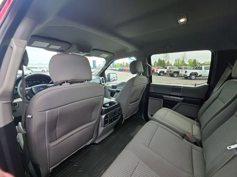 Used 2018 Ford F150 XLT w/ Equipment Group 302A Luxury AWD/4WD image 16