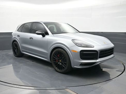 Certified 2021 Porsche Cayenne GTS w/ Premium Package Plus AWD/4WD image 25
