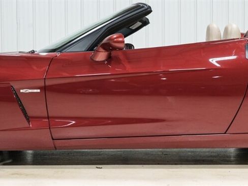 Used 2008 Chevrolet Corvette Convertible w/ Preferred Equipment Group RWD image 20