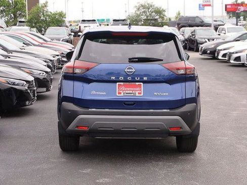 Used 2023 Nissan Rogue SV w/ SV Premium B Package AWD/4WD image 6