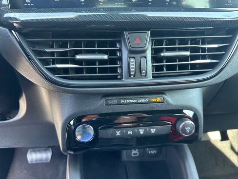 New 2025 Ford Escape ST-Line w/ Tech Pack #1 image 21