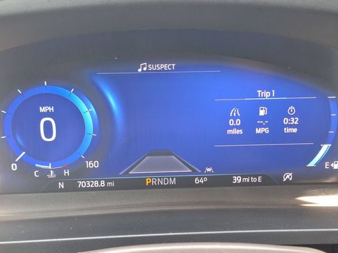 Used 2020 Ford Explorer Platinum w/ Premium Technology Package AWD/4WD image 19