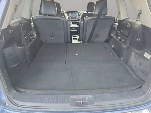 Used 2017 Toyota Highlander XLE image 35