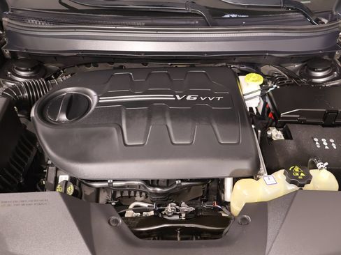 Used 2022 Jeep Cherokee Latitude Lux AWD/4WD image 19