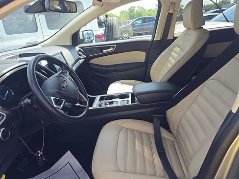 Used 2024 Ford Edge SEL w/ Convenience Package AWD/4WD image 11