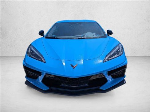 Used 2025 Chevrolet Corvette Stingray Premium Cpe w/ Z51 Performance Package RWD image 2