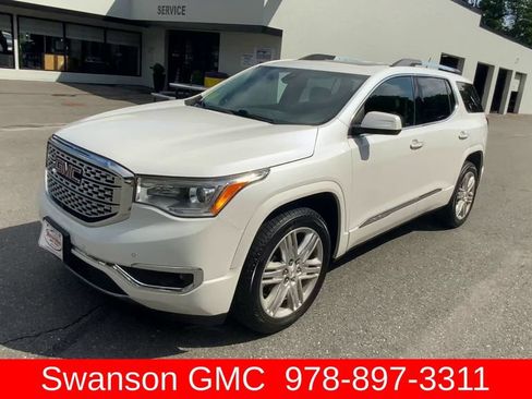 Certified 2019 GMC Acadia Denali w/ Technology Package AWD/4WD image 4