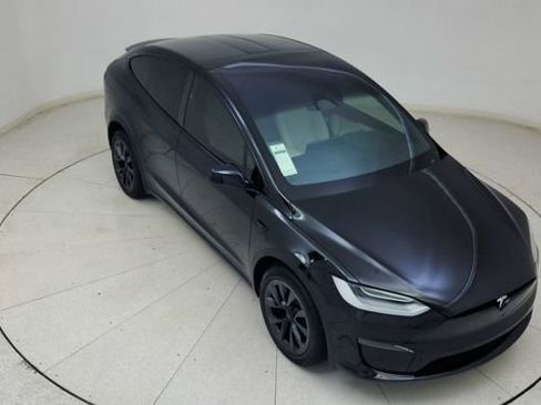 Used 2023 Tesla Model X Base image 74