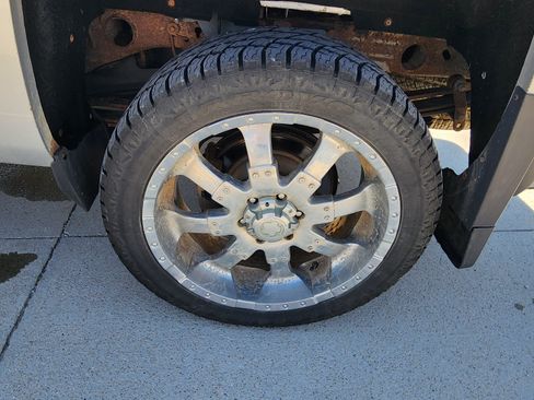 Used 2015 Chevrolet Silverado 1500 LT w/ All Star Edition AWD/4WD image 10