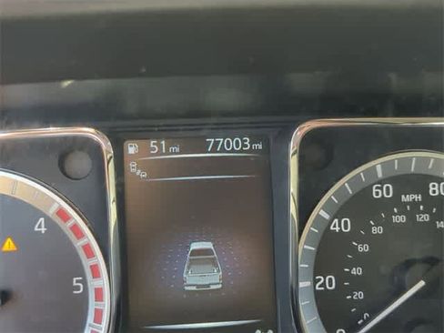 Used 2018 Nissan Titan Platinum Reserve w/ Platinum Utility Package image 12