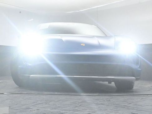 Used 2024 Porsche Taycan 4 Cross Turismo w/ Premium Package image 38