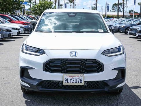 Used 2024 Honda HR-V Sport image 2